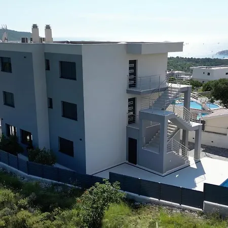 Kiko - - Exclusively Yours - Private Pool & Panoramic Sea Views Primošten