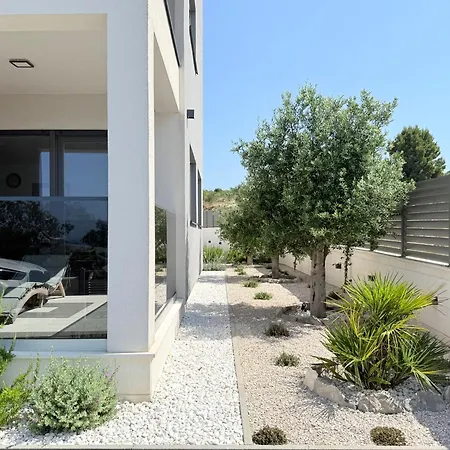 Kiko - - Exclusively Yours - Private Pool & Panoramic Sea Views *