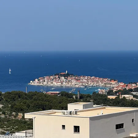 Villa Kiko - - Exclusively Yours - Private Pool & Panoramic Sea Views *